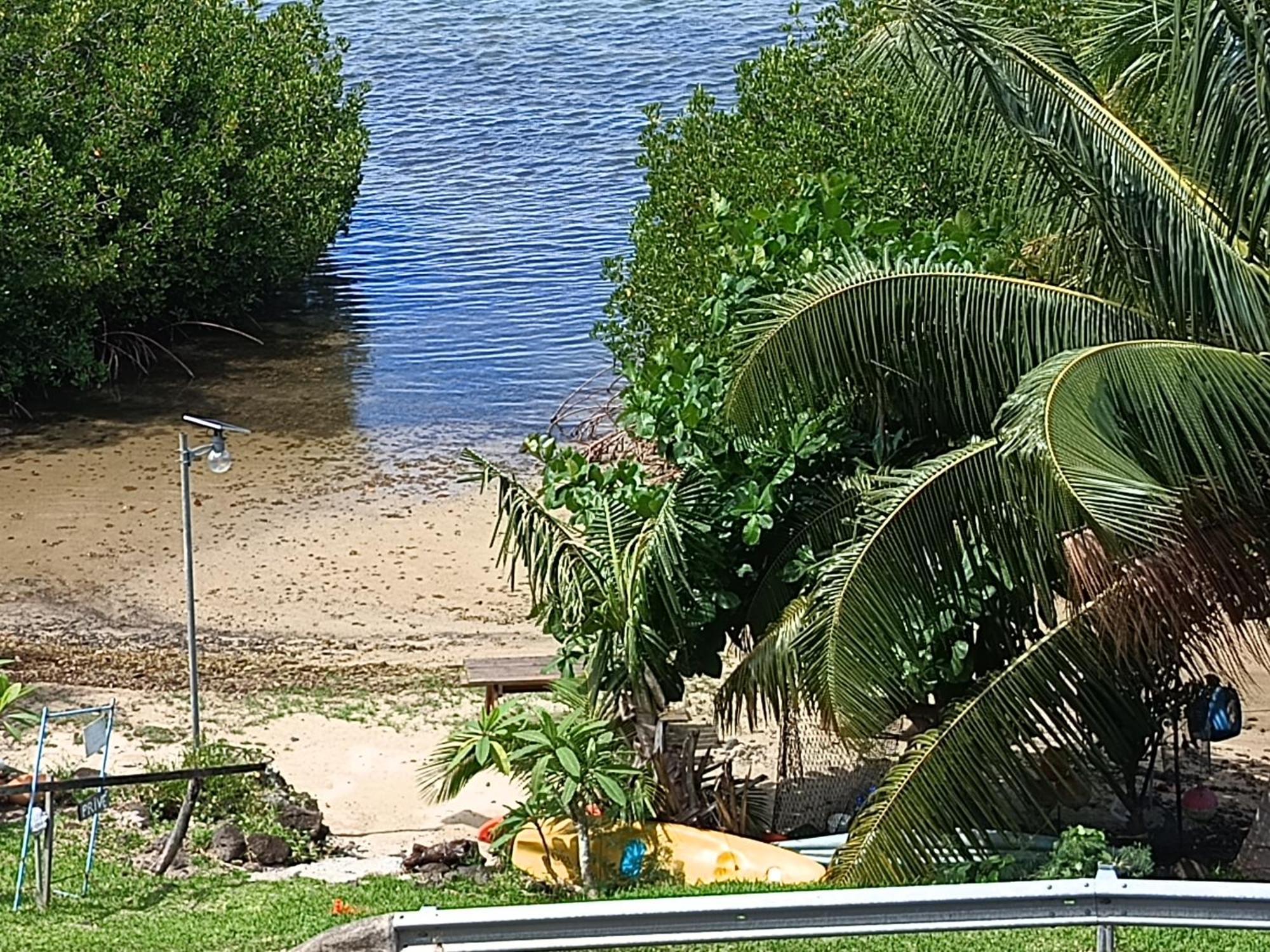 Haapiti Tehuarupe Surf Studios מראה חיצוני תמונה